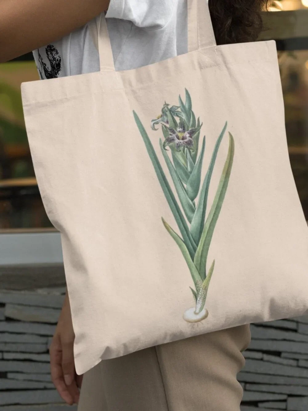 Spider Iris Vintage Floral Print Graphic Canvas Tote Bag